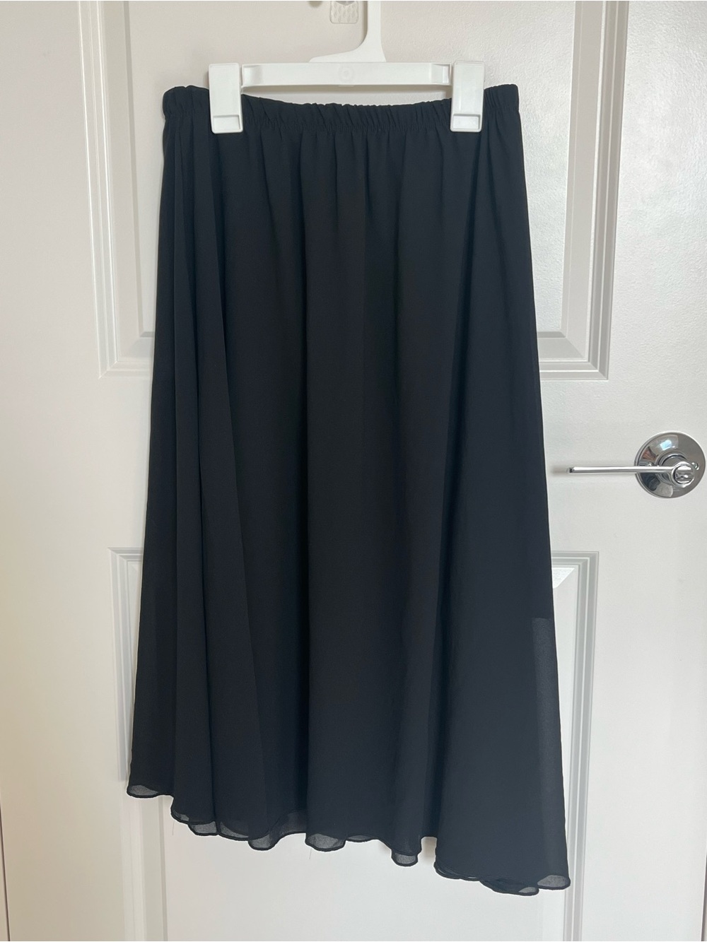 Black Midi/Maxi Skirt 🖤